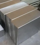 Bar Segiempat Titanium